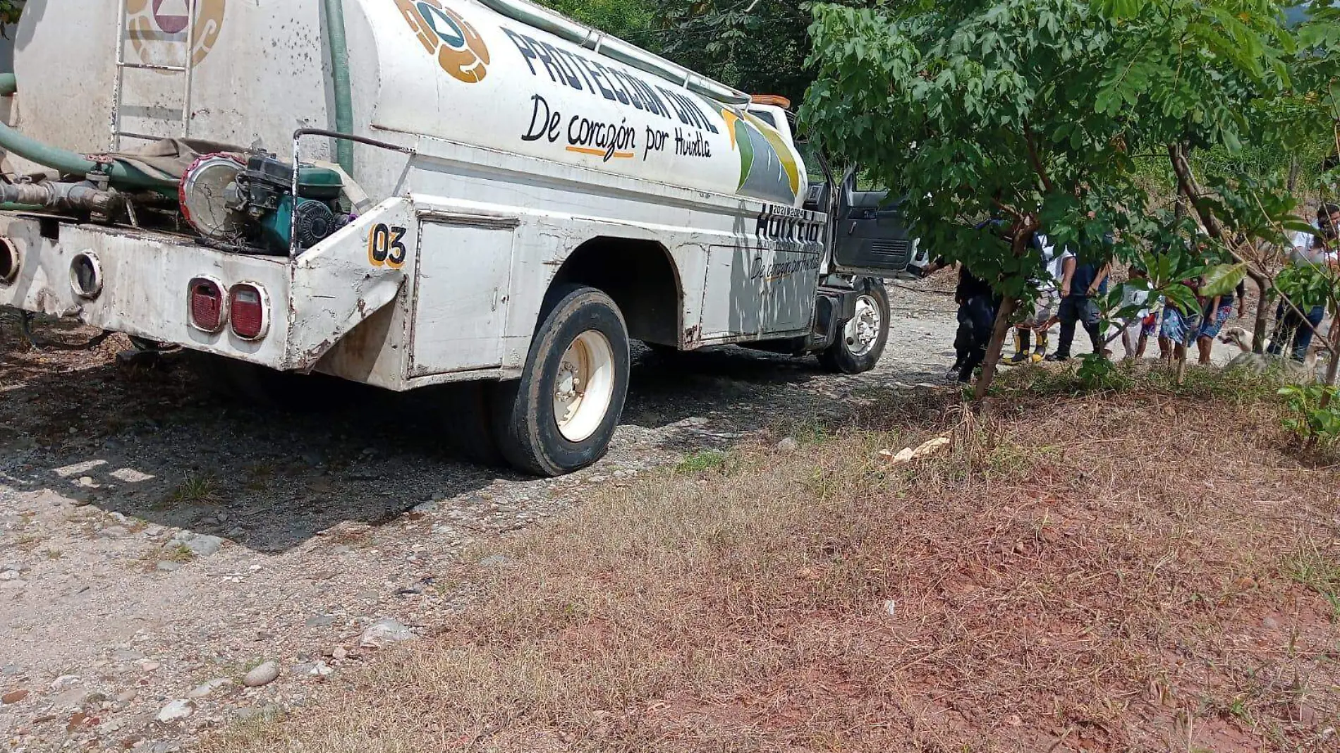 intentó quemar su casa